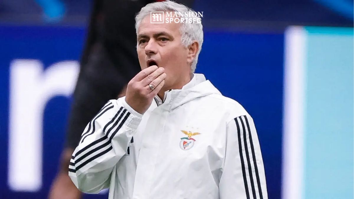 Perez Turun Tangan! Jose Mourinho Siap Gantikan Arbeloa dari Madrid