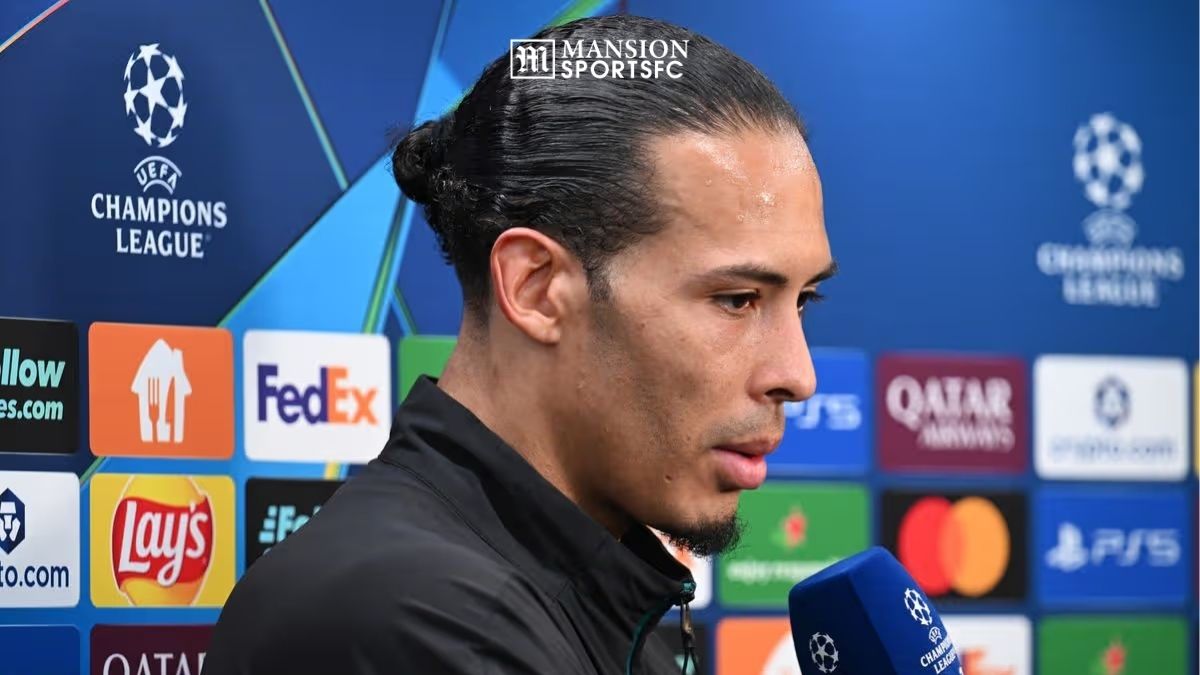 Van Dijk Buka Suara: Manajemen Liverpool Pecat Slot Tanpa Permisi