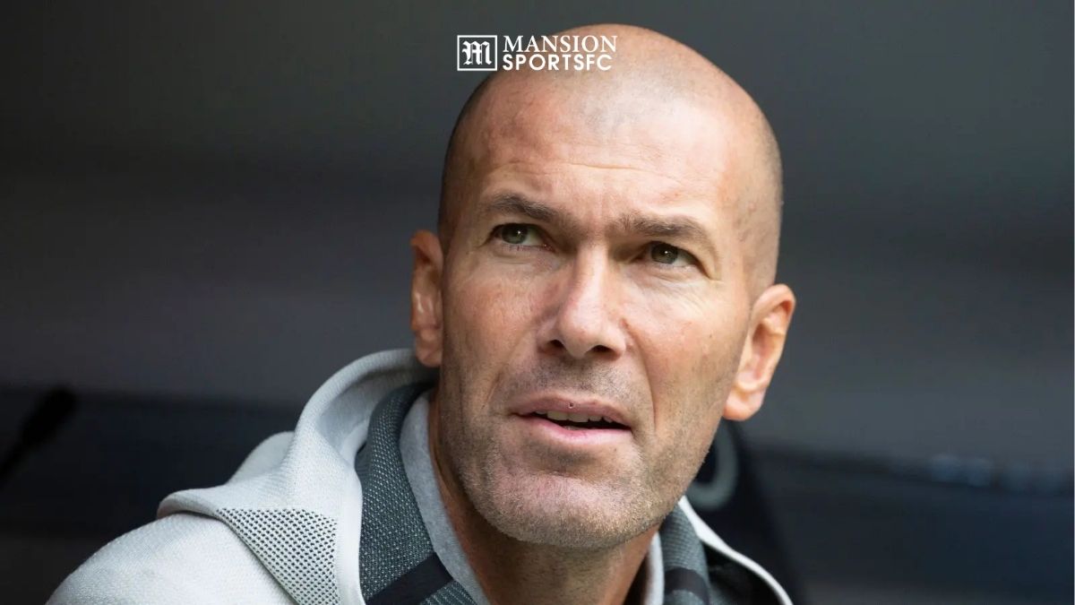 Zidane Resmi Melatih Tim Nasional Prancis, Gantikan Didier Deschamps